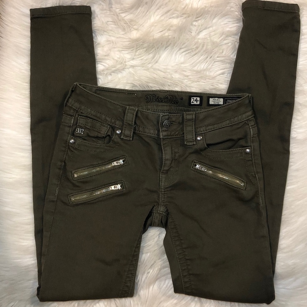 Miss Me jeans.